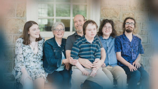 17pkg-ss-rfk-family-kids-with-autism-transfer-frame-2717.jpg 